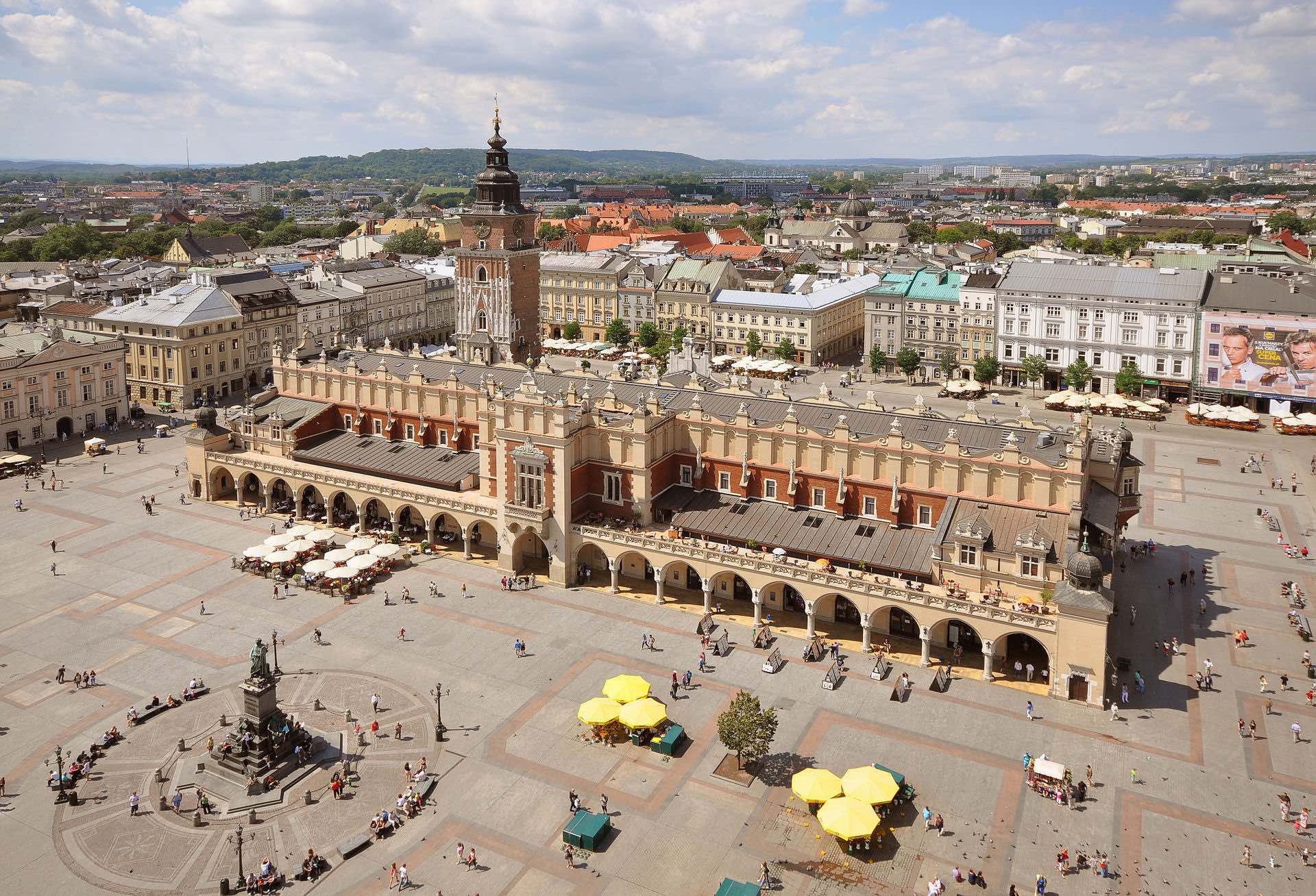krakow-old-town-views-and-facts-with-printable-map