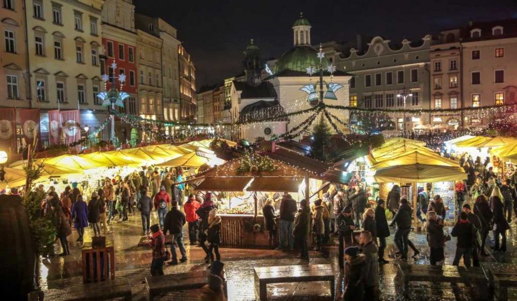 7 Reasons You Should Visit Krakow Christmas Market (Updated 2018)