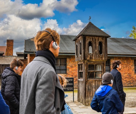 Auschwitz-Birkenau Guided Tour - Last Chance