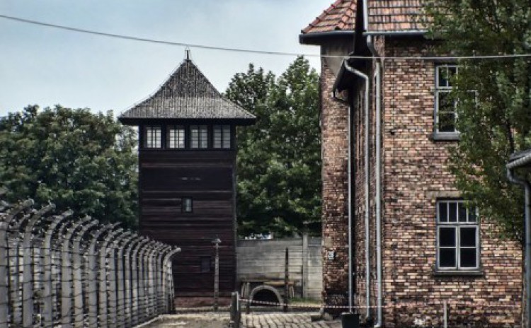 Auschwitz tour from Krakow without guide