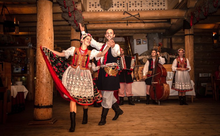 krakow folk show Krakow Traditional Folk Show