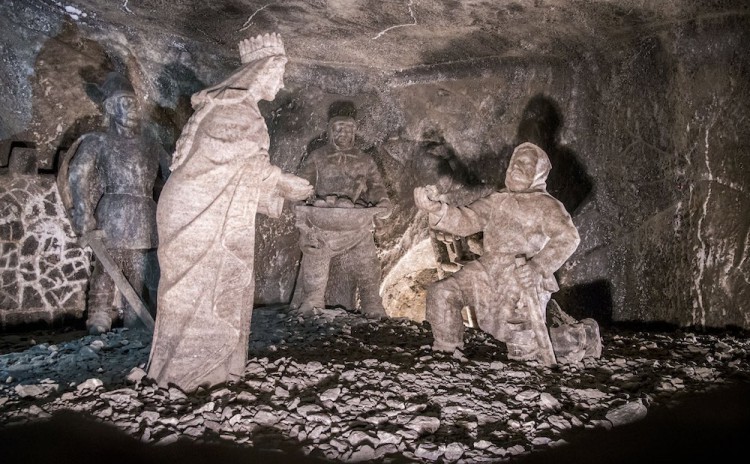 Wieliczka Salt Mine tour