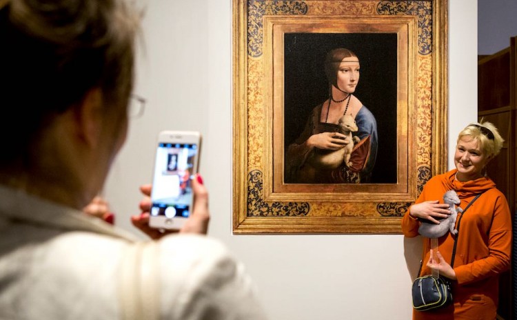Lady with Ermine by Leonardo da Vinci Guided Tour 