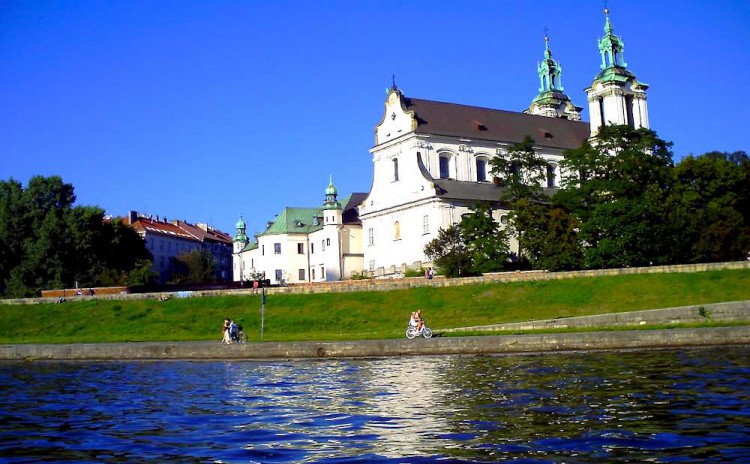 Vistula River Cruise Vistula River Cruise and river bank sightseeing